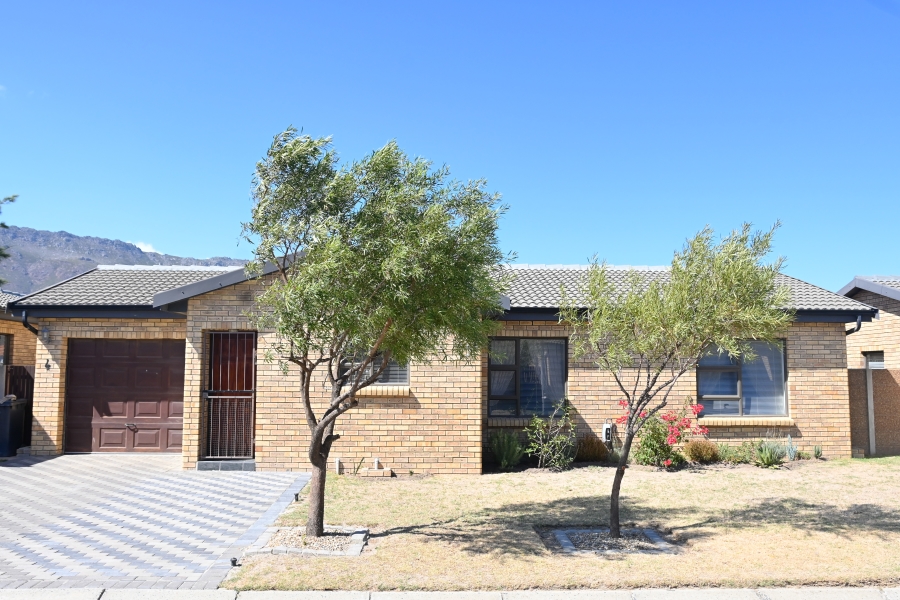 3 Bedroom Property for Sale in Fairview Golf Estate Western Cape